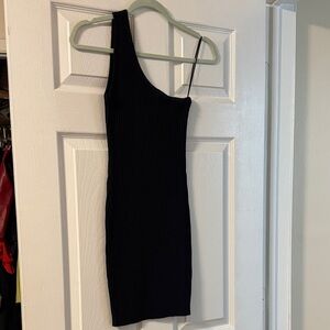 White Fox Boutique Black One-Shoulder Dress